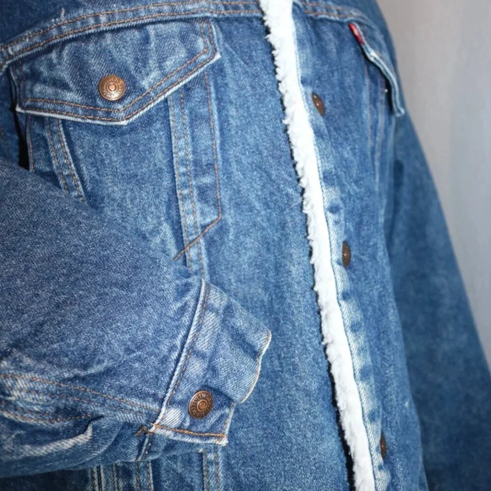 Vintage Levis Sherpa Trucker Jacket Mens Size 46R Denim Jean Made in USA - Picture 6 of 16